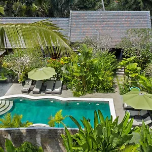 Kano Sari Villas Hotel